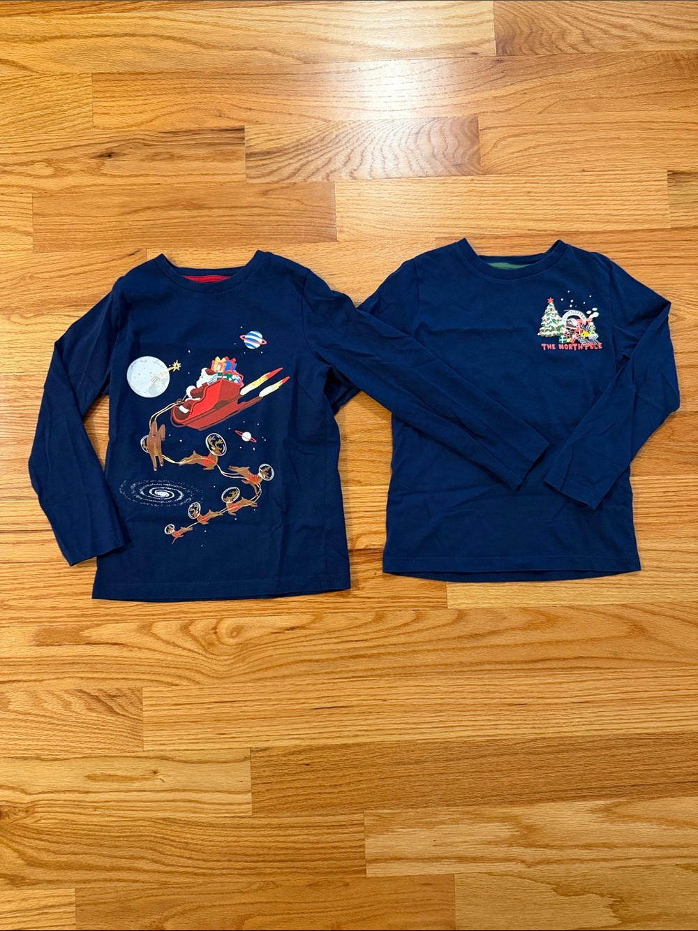 Mini Boden Navy Long-Sleeve Space Santa & North Pole Graphic Tees